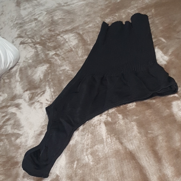 Top - Picture 3 of 3